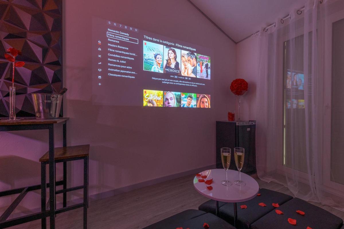 Love Room - Suite Romantique Avec Spa Privatif Le Puy-en-Velay Kültér fotó
